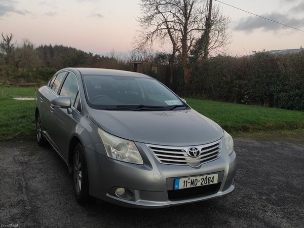 Toyota Avensis Saloon, Diesel, 2011, Grey