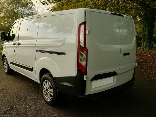 Ford Transit Custom Van, Diesel, 2021, White