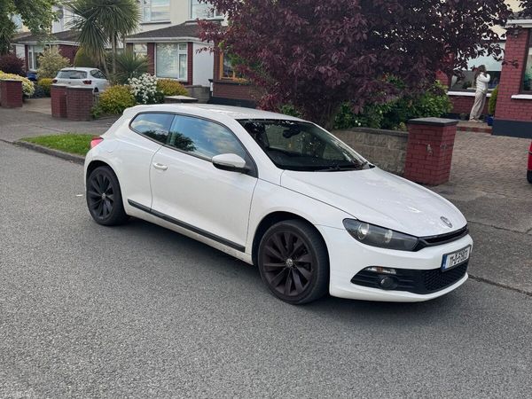 Volkswagen Scirocco Hatchback, Diesel, 2011, White