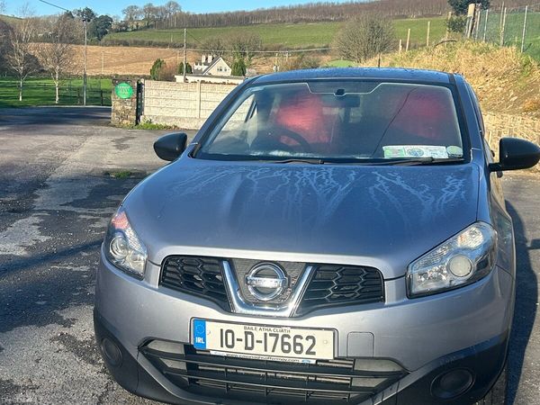 Nissan Qashqai Hatchback, Diesel, 2010, Blue