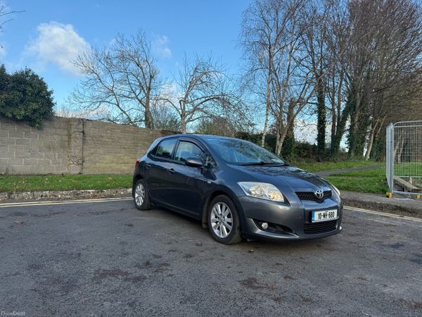 Toyota Auris Hatchback, Diesel, 2010, Grey