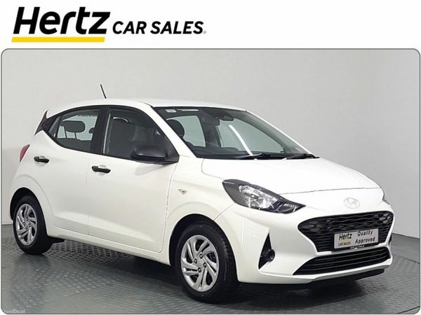 Hyundai i10 Hatchback, Petrol, 2024, White
