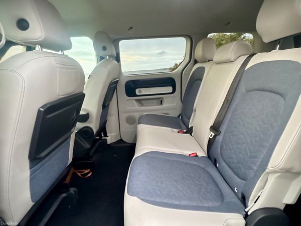 Volkswagen ID.Buzz Estate, Electric, 2022, Grey