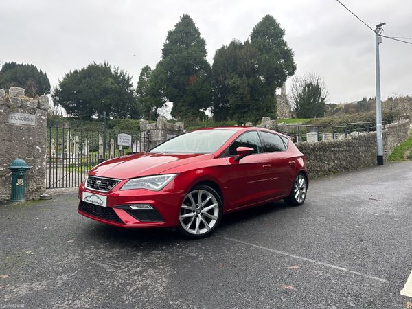 SEAT Leon Hatchback, Petrol, 2018, Red