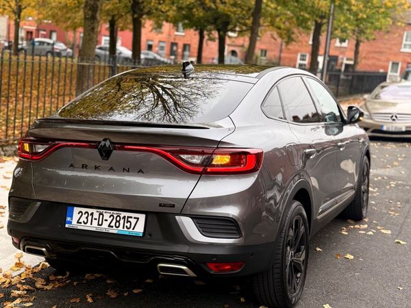 Renault Arkana Hatchback, Petrol, 2023, Grey