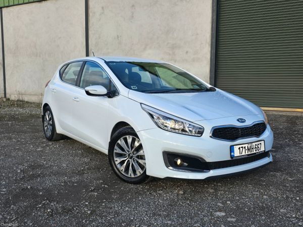 Kia Ceed Hatchback, Diesel, 2017, White
