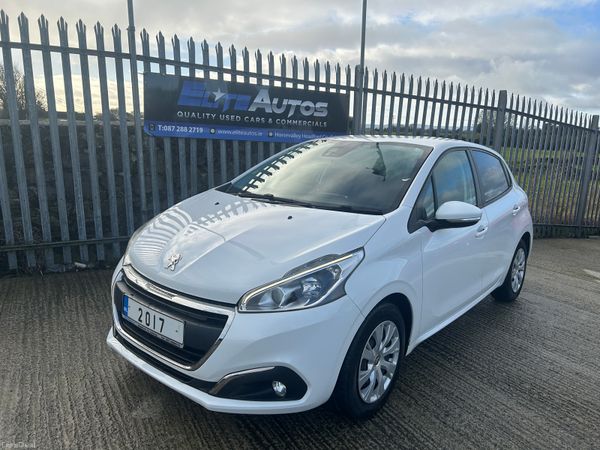 Peugeot 208 Hatchback, Petrol, 2017, White