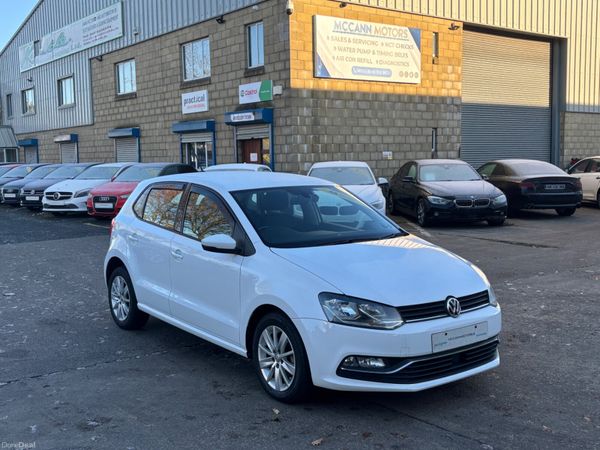Volkswagen Polo Hatchback, Petrol, 2015, White