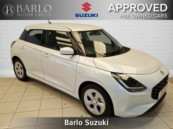Suzuki Swift Hatchback, Petrol, 2026, White