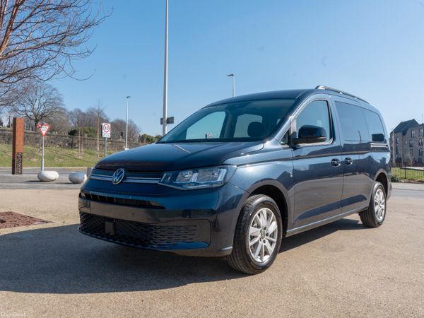 Volkswagen Caddy Maxi Life MPV, Diesel, 2026, Black