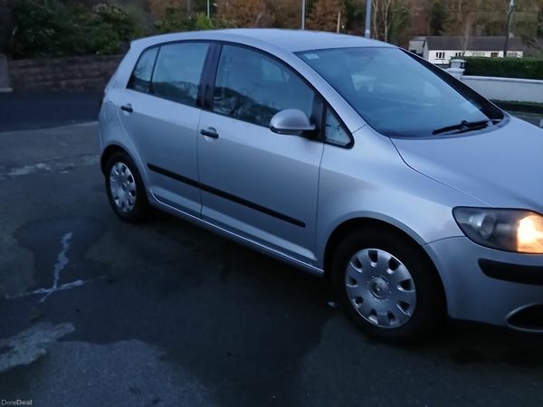Volkswagen Golf Hatchback, Petrol, 2006, Silver