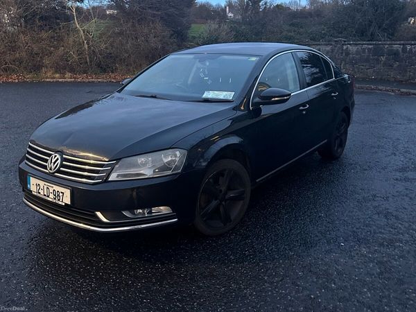 Volkswagen Passat Saloon, Diesel, 2012, Black