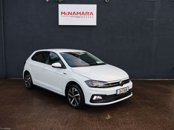 Volkswagen Polo Hatchback, Petrol, 2021, White