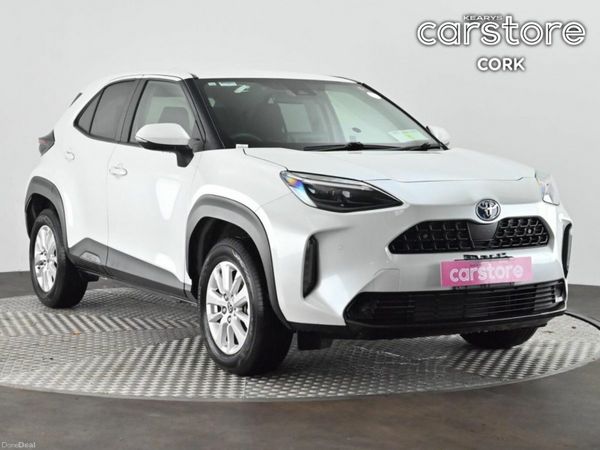 Toyota Yaris Cross Hatchback, Petrol Hybrid, 2023, White