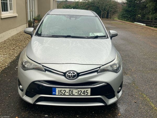 Toyota Avensis MPV, Diesel, 2015, Silver