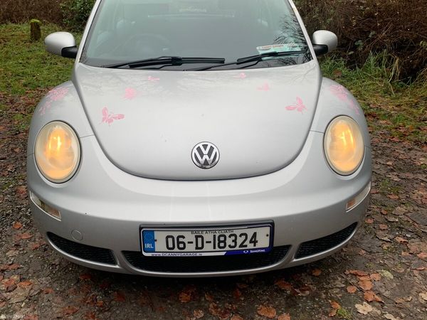 Volkswagen Beetle Hatchback, Petrol, 2006, Silver