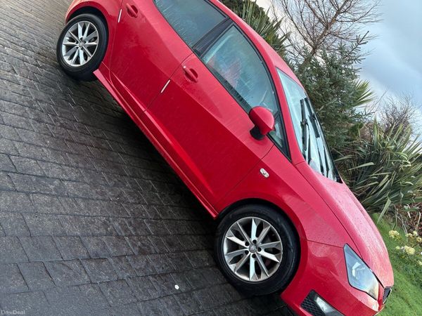 SEAT Ibiza MPV, Petrol, 2014, Red