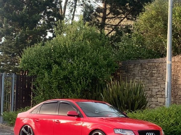 Audi A4 Saloon, Diesel, 2010, Red