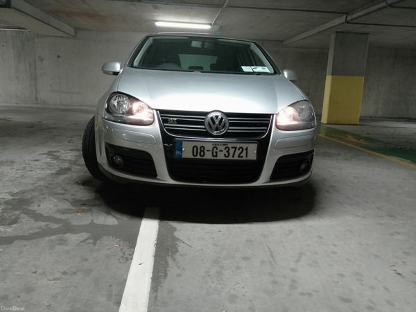 Volkswagen Golf Hatchback, Petrol, 2008, Silver
