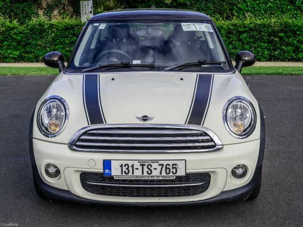 Mini Cooper Hatchback, Diesel, 2013, White