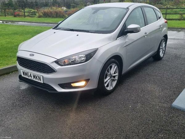 Ford Focus Hatchback, Petrol, 2014, Silver