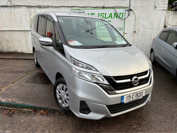 Nissan Serena MPV, Petrol Hybrid, 2017, Silver