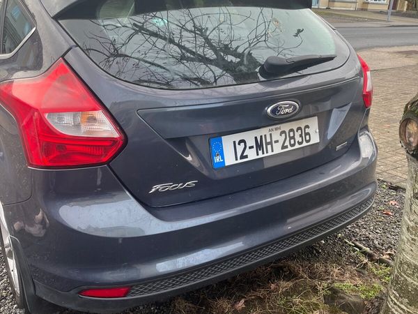 Ford Focus Hatchback, Diesel, 2012, Grey