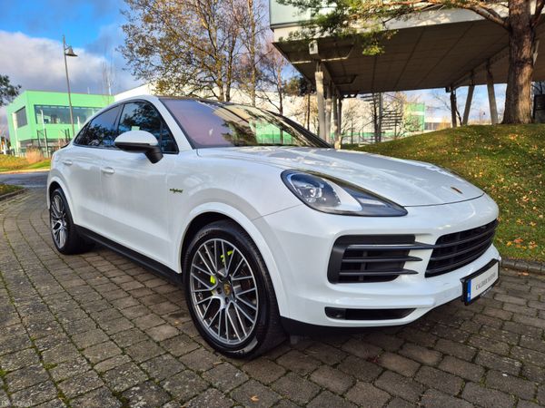 Porsche Cayenne Coupe, Petrol Plug-in Hybrid, 2023, White