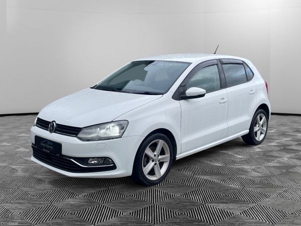 Volkswagen Polo Hatchback, Petrol, 2016, White