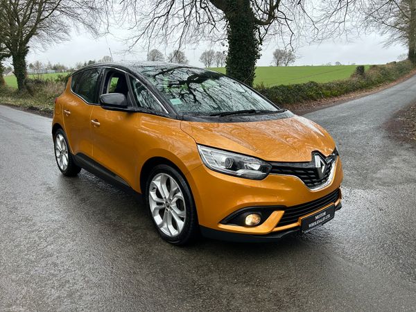 Renault Scenic MPV, Diesel, 2020, Orange