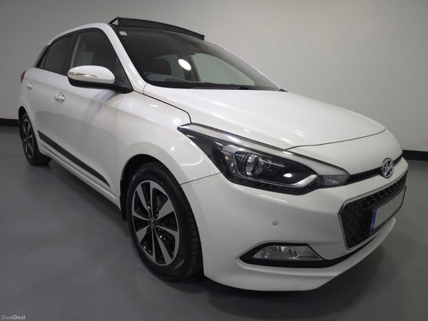 Hyundai i20 Hatchback, Petrol, 2015, White