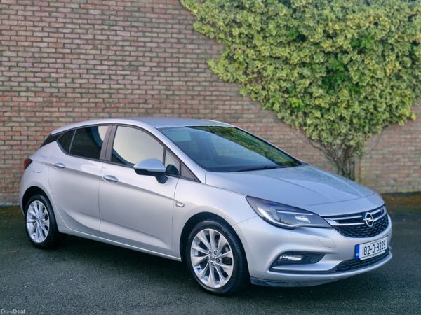 Opel Astra Hatchback, Petrol, 2018, Grey