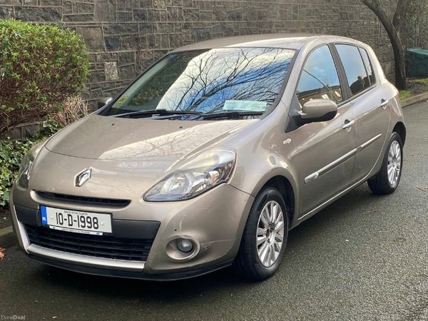 Renault Clio Hatchback, Ethanol Petrol, 2010, Gold