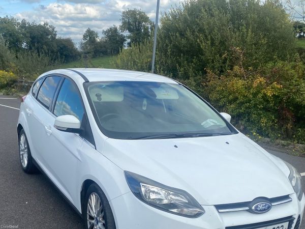 Ford Focus Hatchback, Diesel, 2014, White