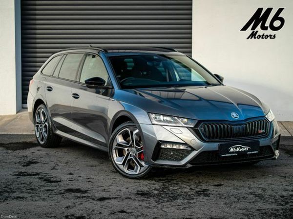 Skoda Octavia Estate, Petrol Hybrid, 2024, Grey