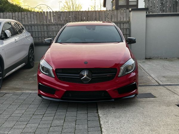 Mercedes-Benz AMG Hatchback, Petrol, 2014, Red