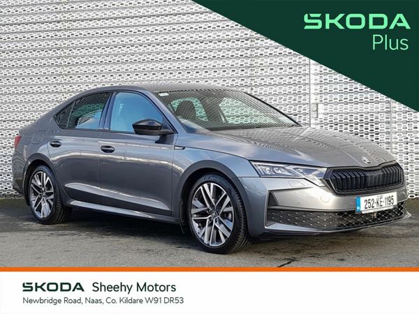 Skoda Octavia Saloon, Diesel, 2025, Grey