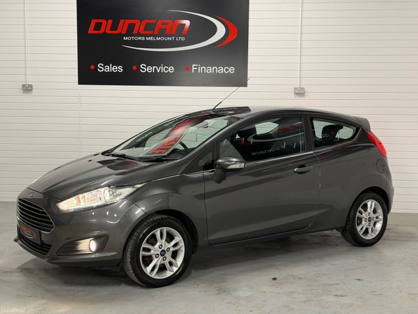 Ford Fiesta Hatchback, Petrol, 2016, Grey