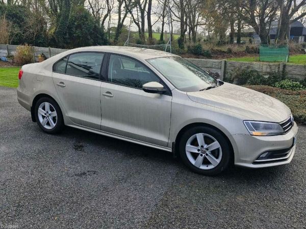 Volkswagen Jetta Saloon, Diesel, 2015, Silver