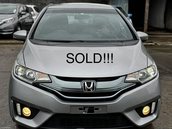 Honda Fit Hatchback, Petrol Hybrid, 2014, Silver