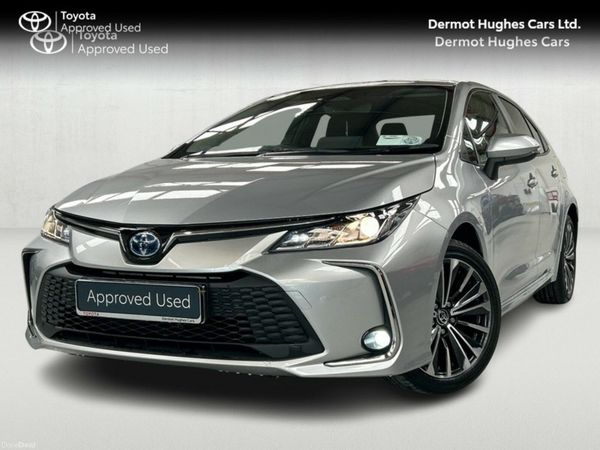 Toyota Corolla Saloon, Petrol Hybrid, 2024, Silver