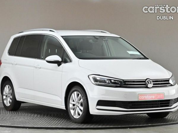 Volkswagen Touran MPV, Petrol, 2017, White