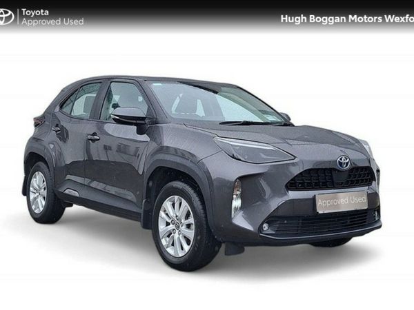 Toyota Yaris Cross Hatchback, Petrol Hybrid, 2025, Grey