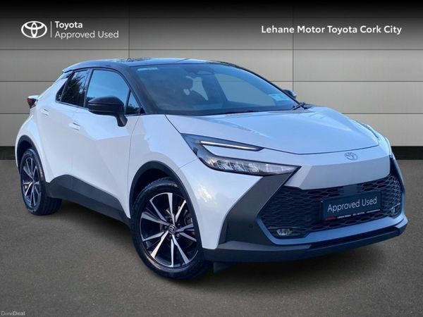 Toyota C-HR SUV, Petrol Hybrid, 2024, White