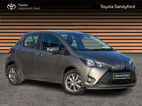 Toyota Yaris Hatchback, Petrol, 2019, Bronze