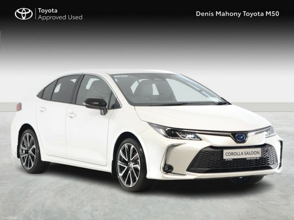 Toyota Corolla Saloon, Petrol Hybrid, 2026, 