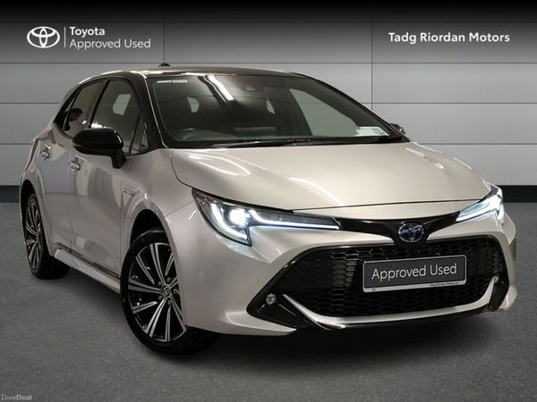 Toyota Corolla Hatchback, Petrol Hybrid, 2021, Silver