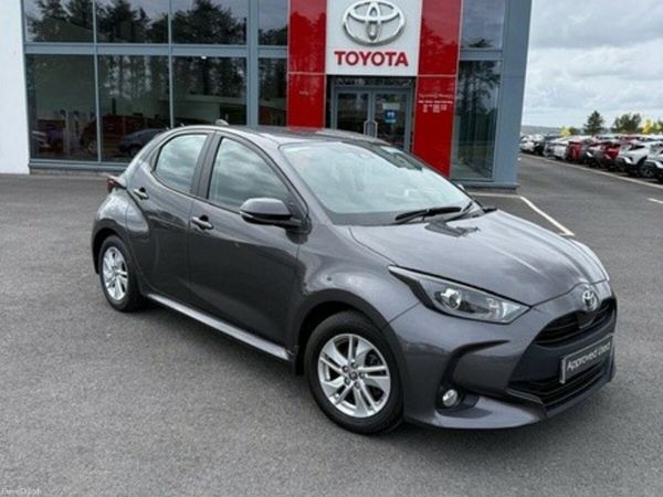 Toyota Yaris Hatchback, Petrol, 2023, Grey