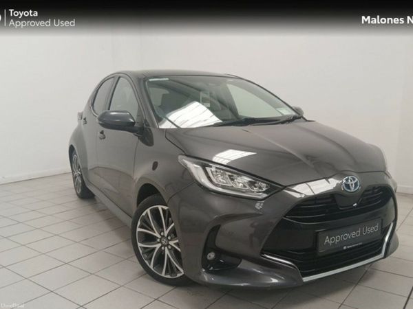 Toyota Yaris Hatchback, Petrol Hybrid, 2023, Grey