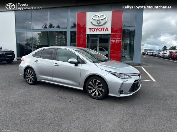 Toyota Corolla Saloon, Petrol Hybrid, 2022, Silver